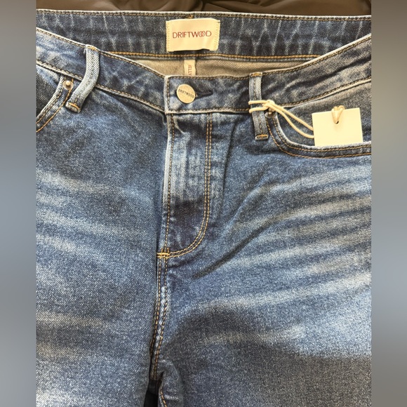 NWT DRIFTWOOD KELLY❣️size 30-31 Cotton Spandex Stretch Perfect Denim Straight - Picture 4 of 9